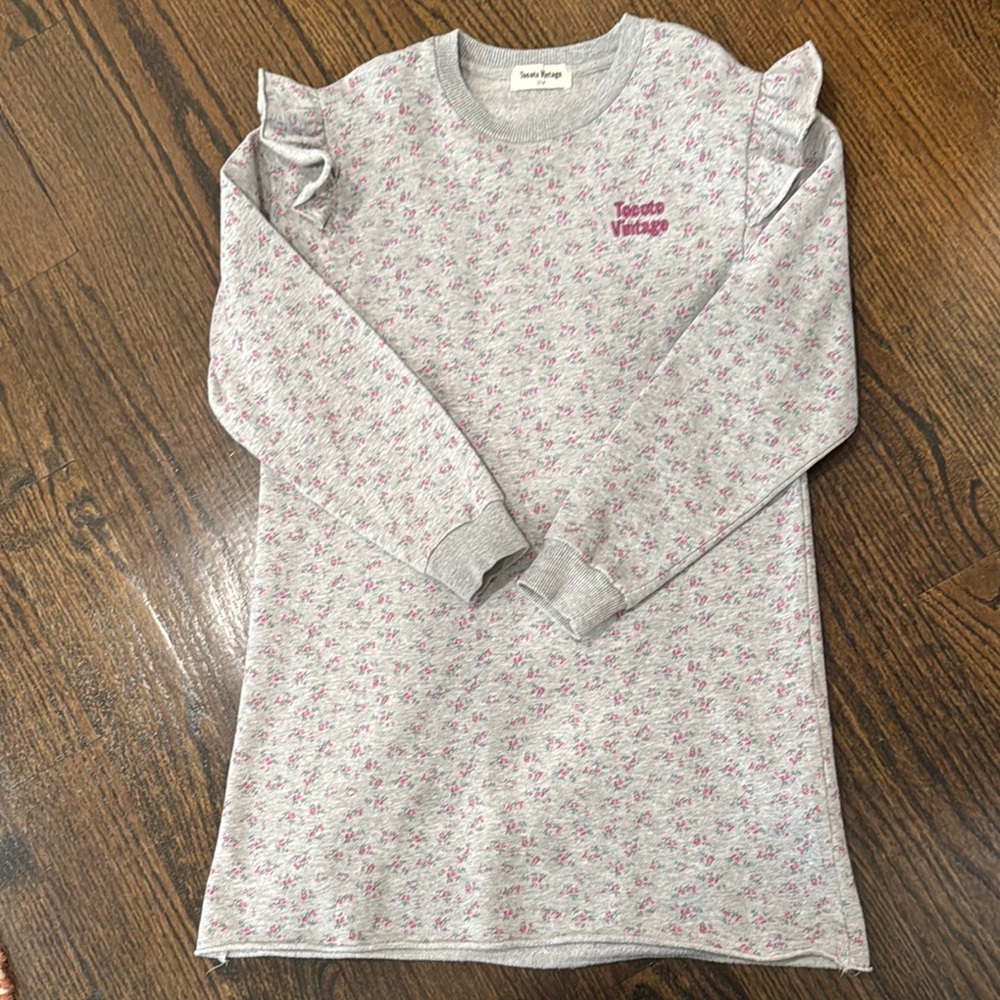 Casual Gray and Pink Dress with Ruffle Details